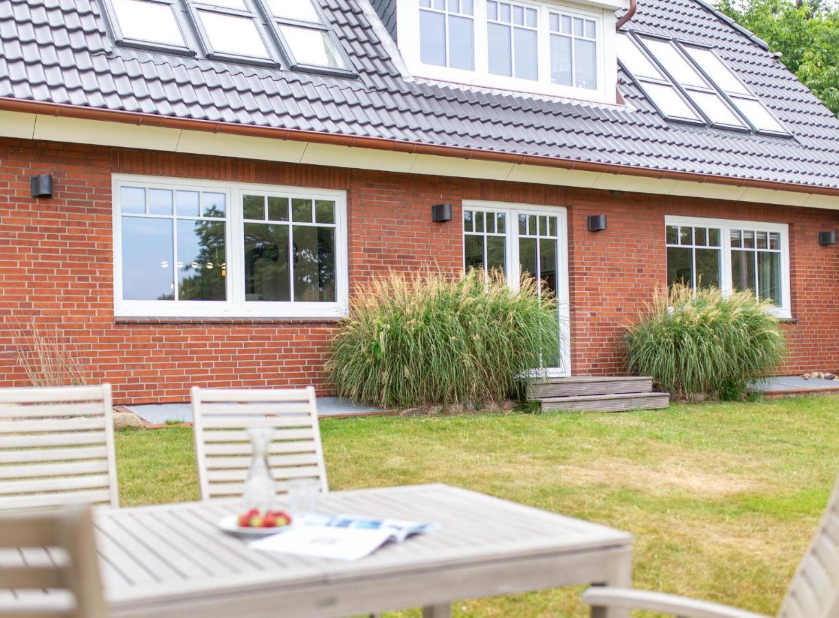 Haus Watthus - Wohnung Paradies نيبل المظهر الخارجي الصورة