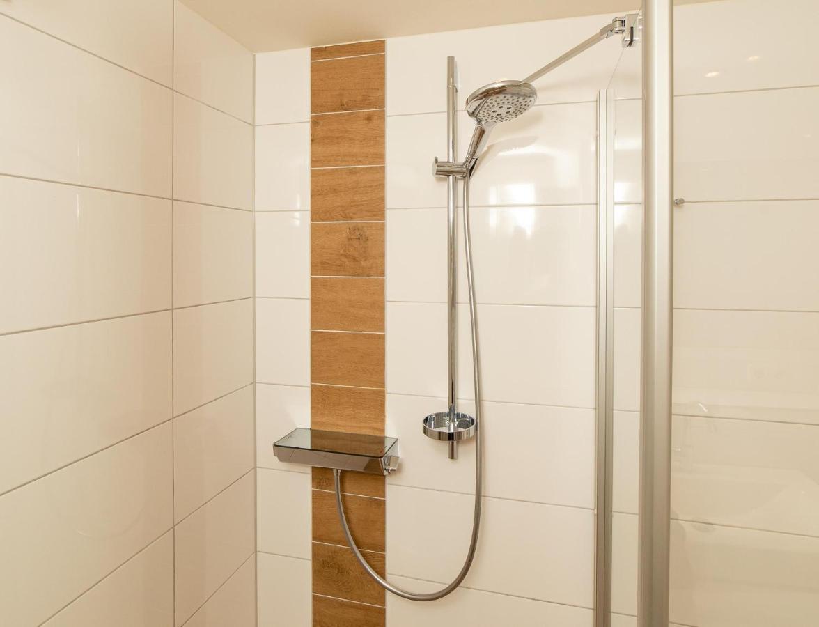 Haus Watthus - Wohnung Paradies نيبل المظهر الخارجي الصورة